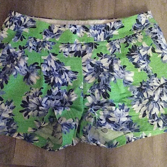 J Crew Tap Short Floral - Picture 4 of 7
